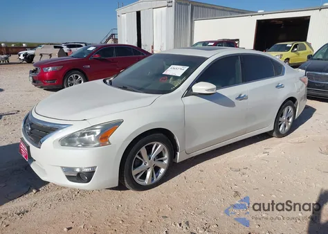2013 Nissan Altima 2.5 Sl from USA, damaged, VIN 1N4AL3AP8DC107011